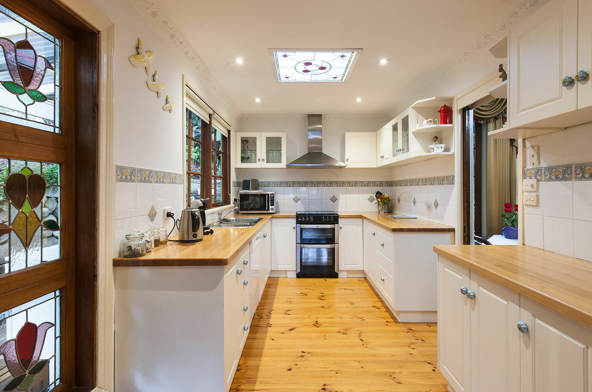 Charnwood Cottages In วอร์เบอร์ตัน ภายนอก รูปภาพ