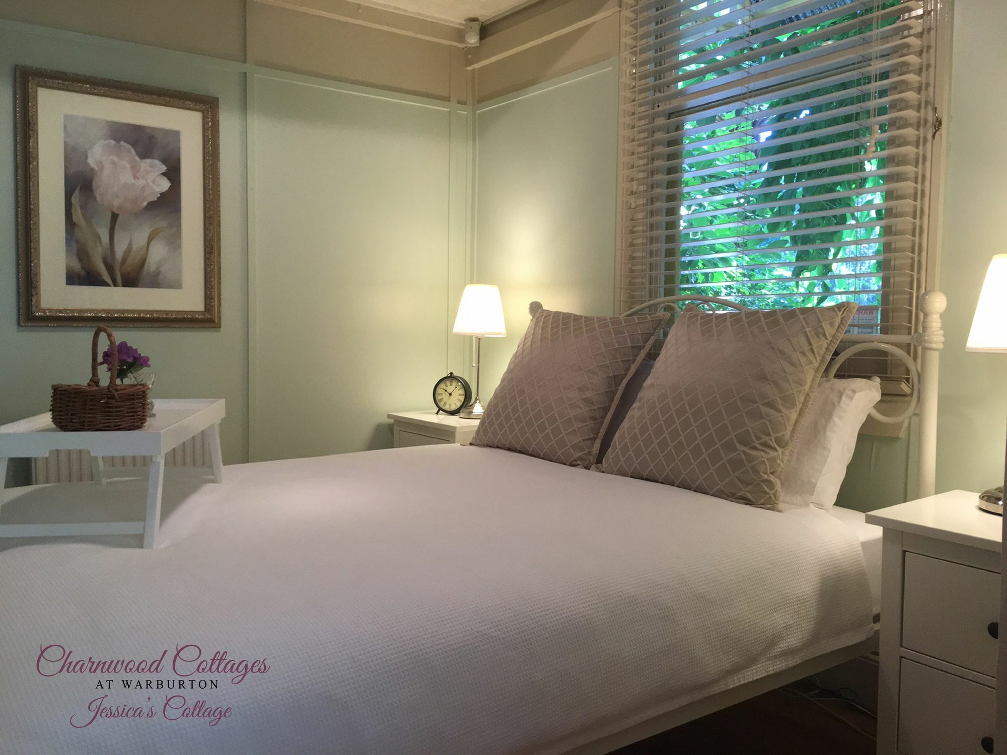 Charnwood Cottages In วอร์เบอร์ตัน ภายนอก รูปภาพ