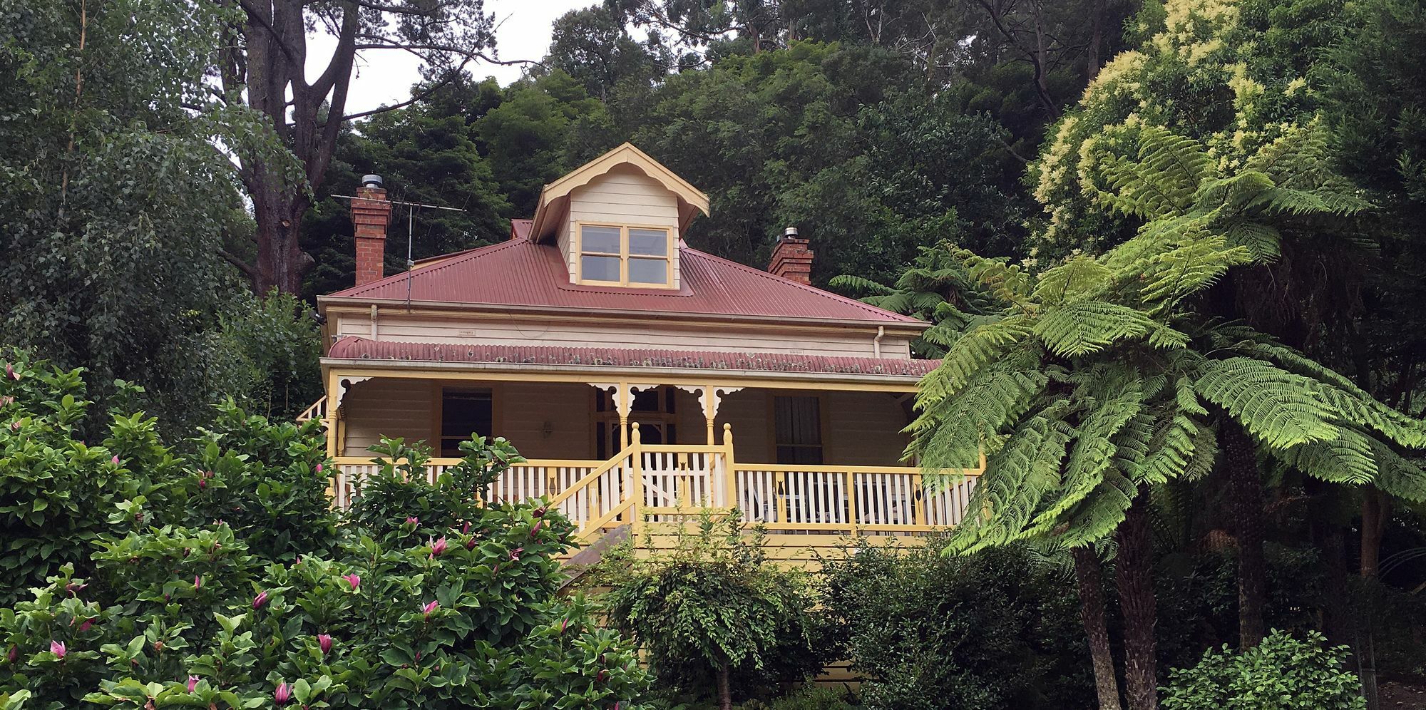 Charnwood Cottages In วอร์เบอร์ตัน ภายนอก รูปภาพ